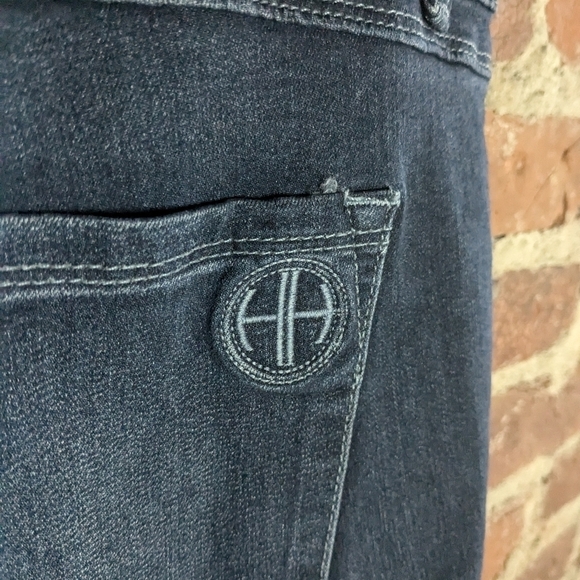 Hot in Hollywood Medium Blue Dark Wash Pull On Los Feliz Flare Jeans - Picture 5 of 11